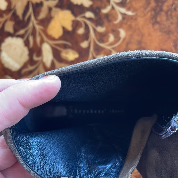 THEYSKENS THEORY dusky olive ankle boots sz6.5 Made in Italy SUEDE - Picture 6 of 7